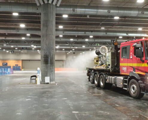 La UME desinfecta en Ifema con Spraystream